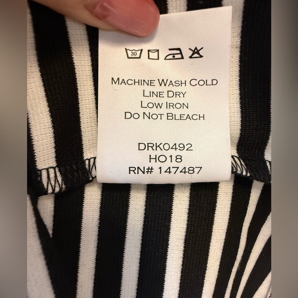 Draper James ‘Persley’ Ponte Red Black White Striped Dress Women’s Size Medium - Picture 10 of 10
